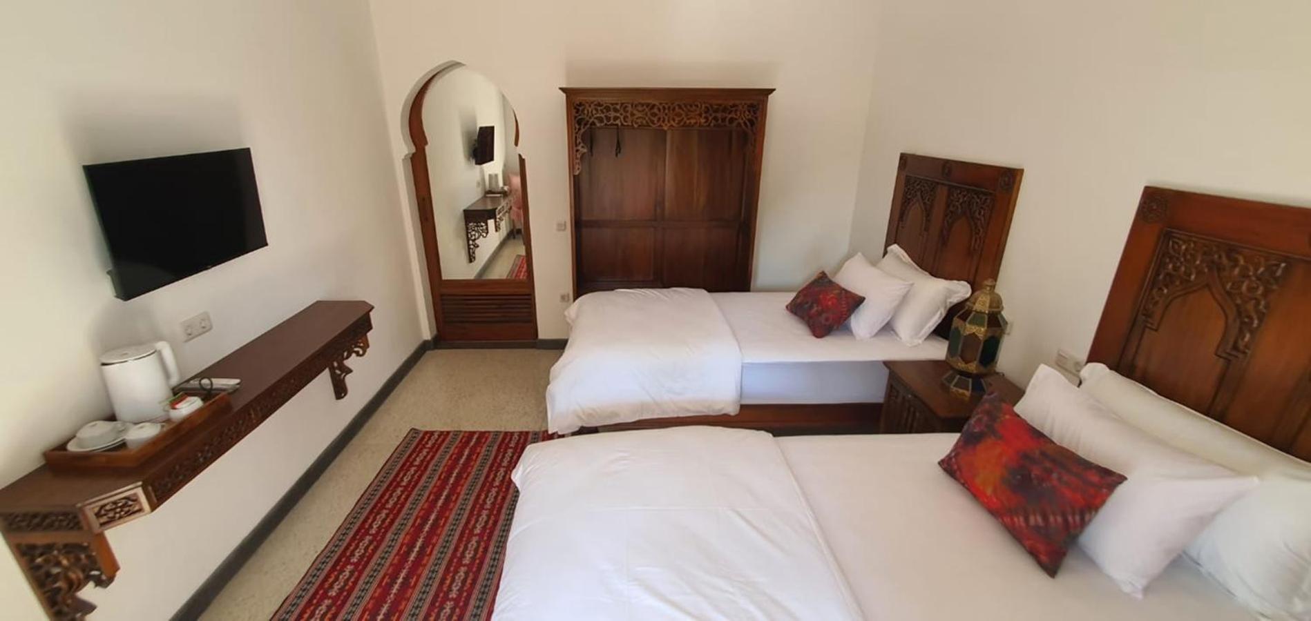 Blue Garden Boutique Hotel Jepara Esterno foto